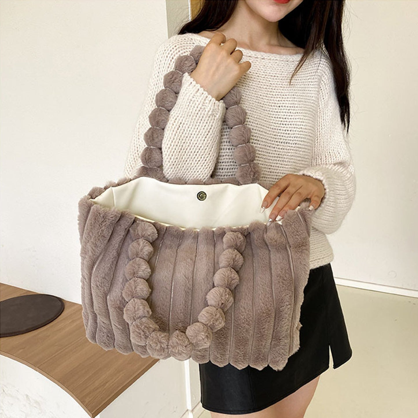 Chanler | Chique pluche draagtas