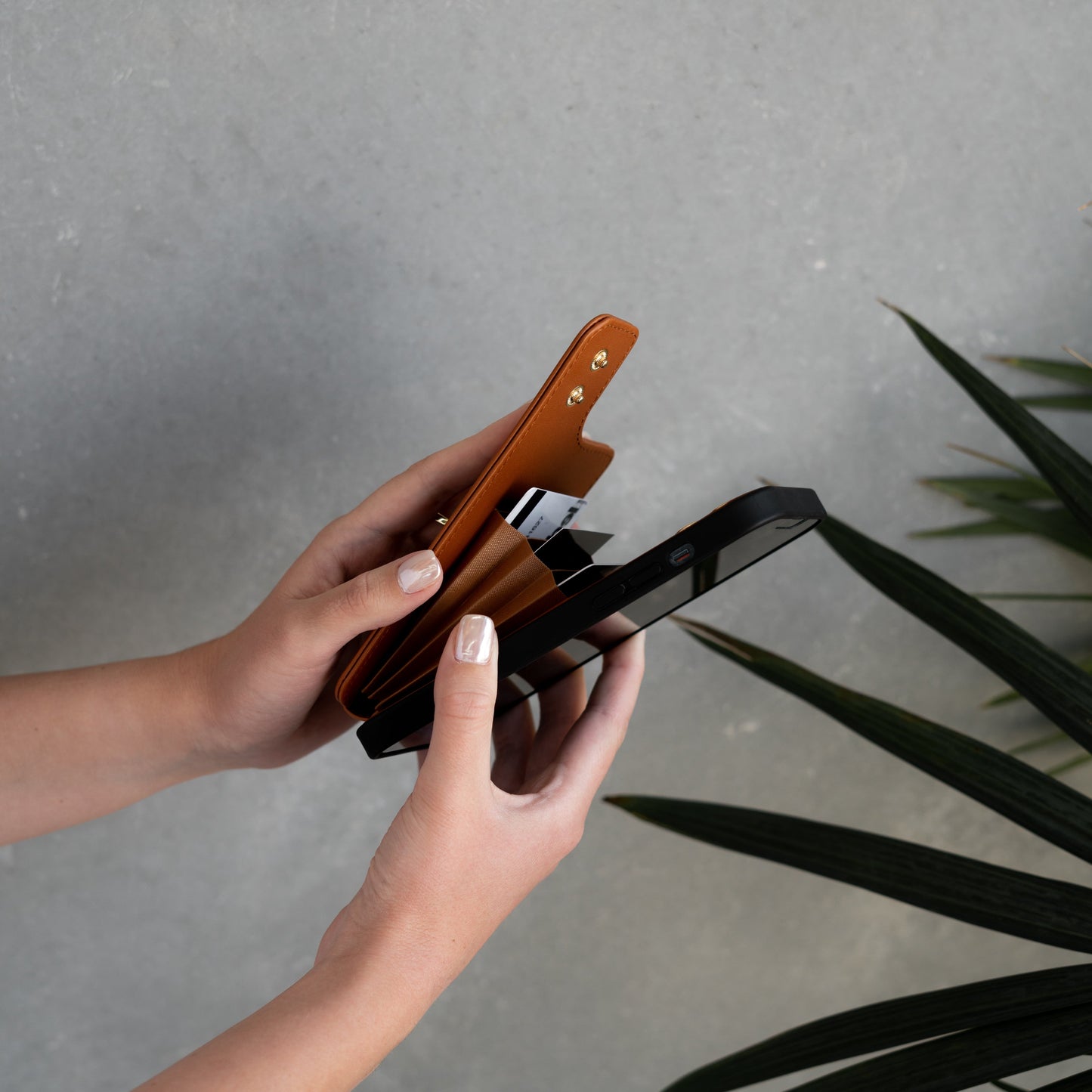 TechWallet | Portemonnee en Telefoonhoes in 1